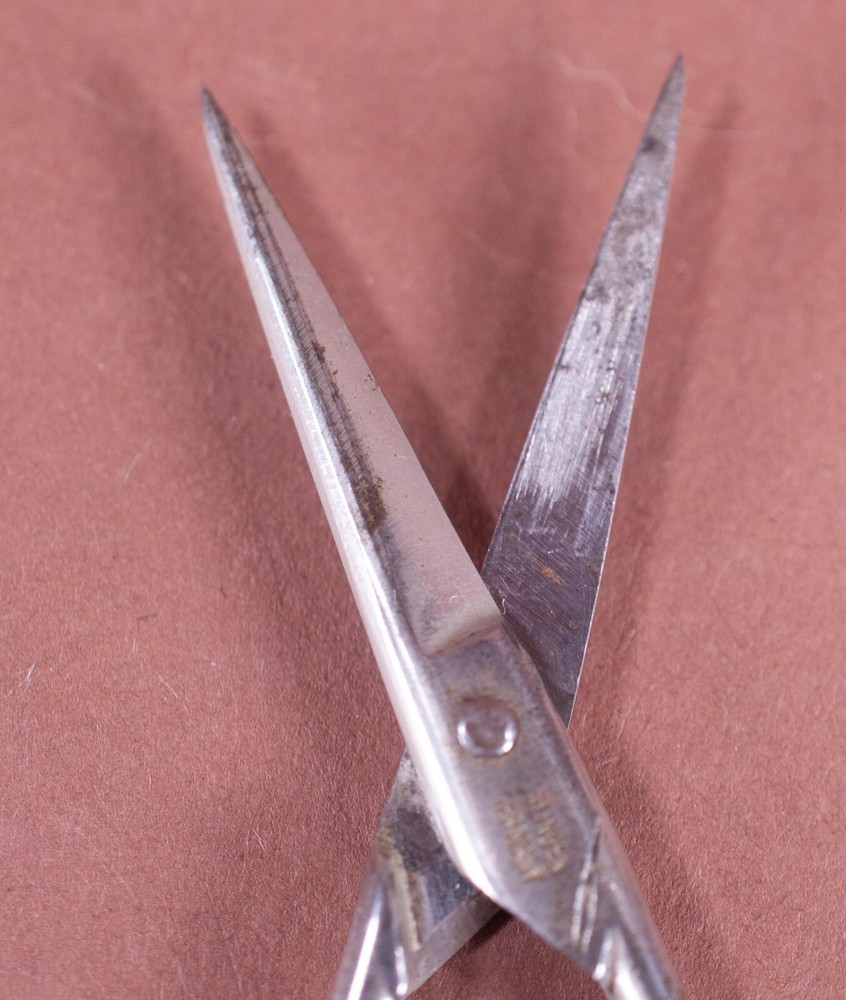 Vtg Solingen Germany Sewing Scissors 3 1/2"