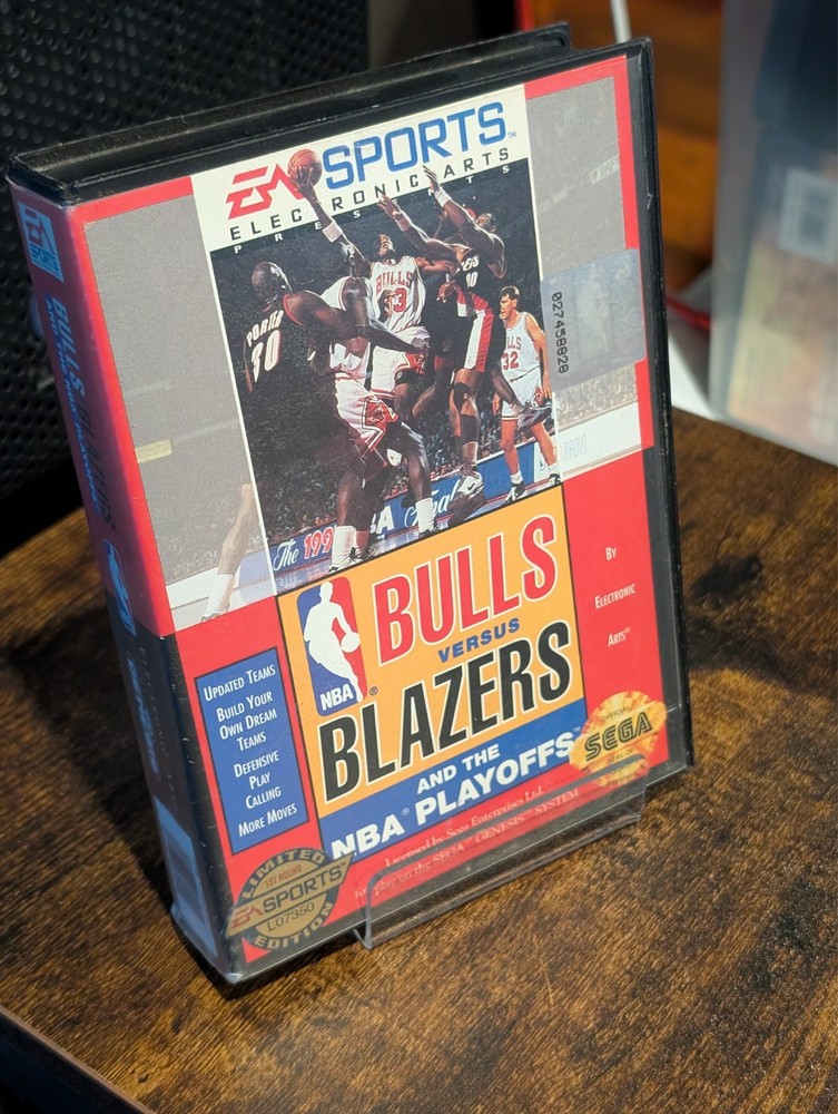 Sega Game Boxes, Some Include Manuals NO GAMES!