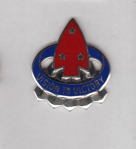 US Army Combat Devlopment Expirimentation Command crest DUI badge G-23