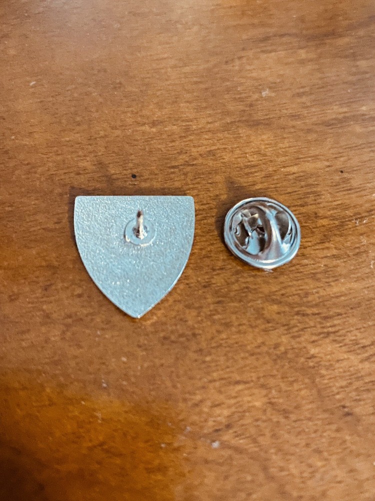 Bethany College (in WV) Shield Donor Pin