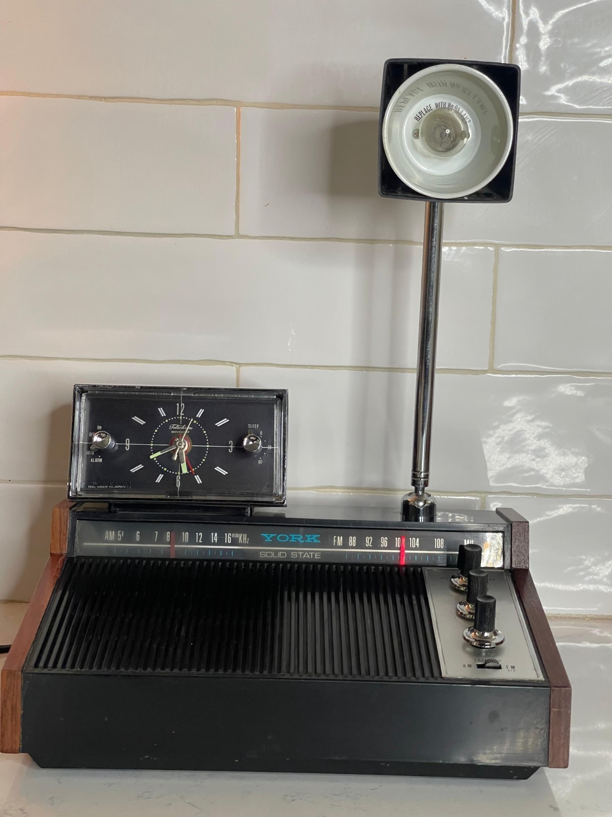 1960s Solid State YORK Rosewood MCM Clock Radio Desk Bedside Table Lamp.