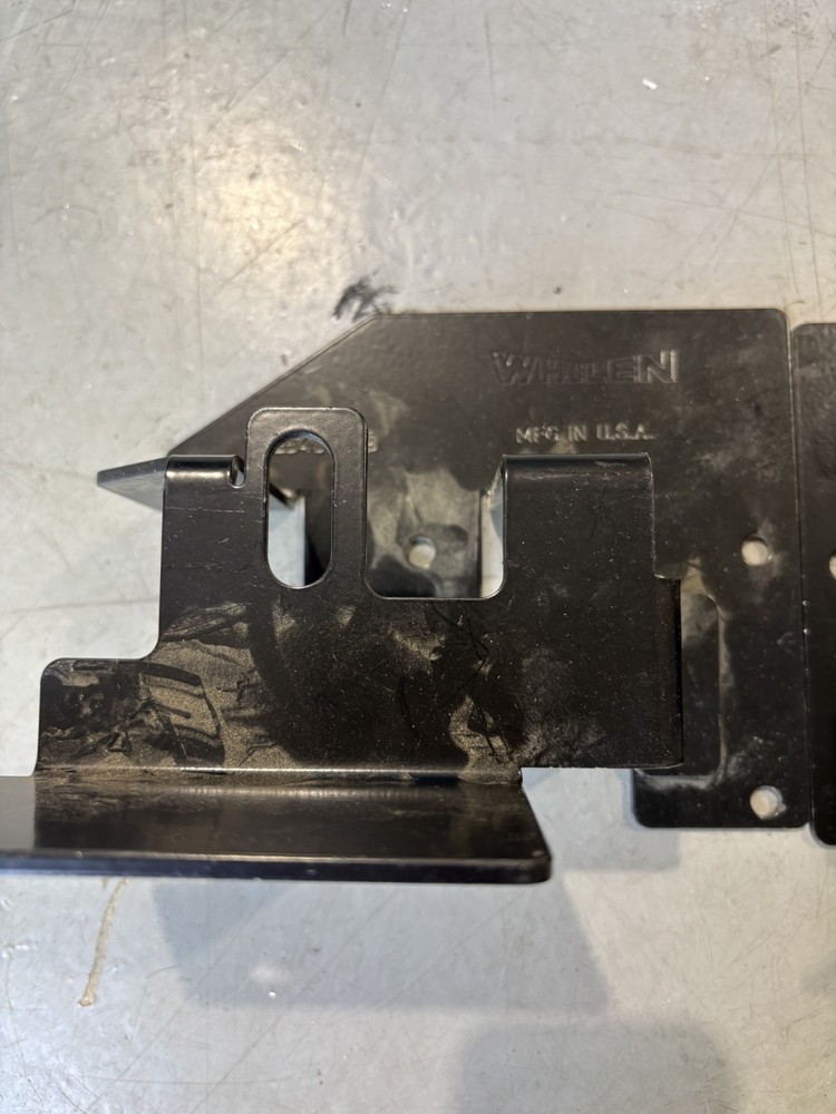 Whelen - Mounting bracket