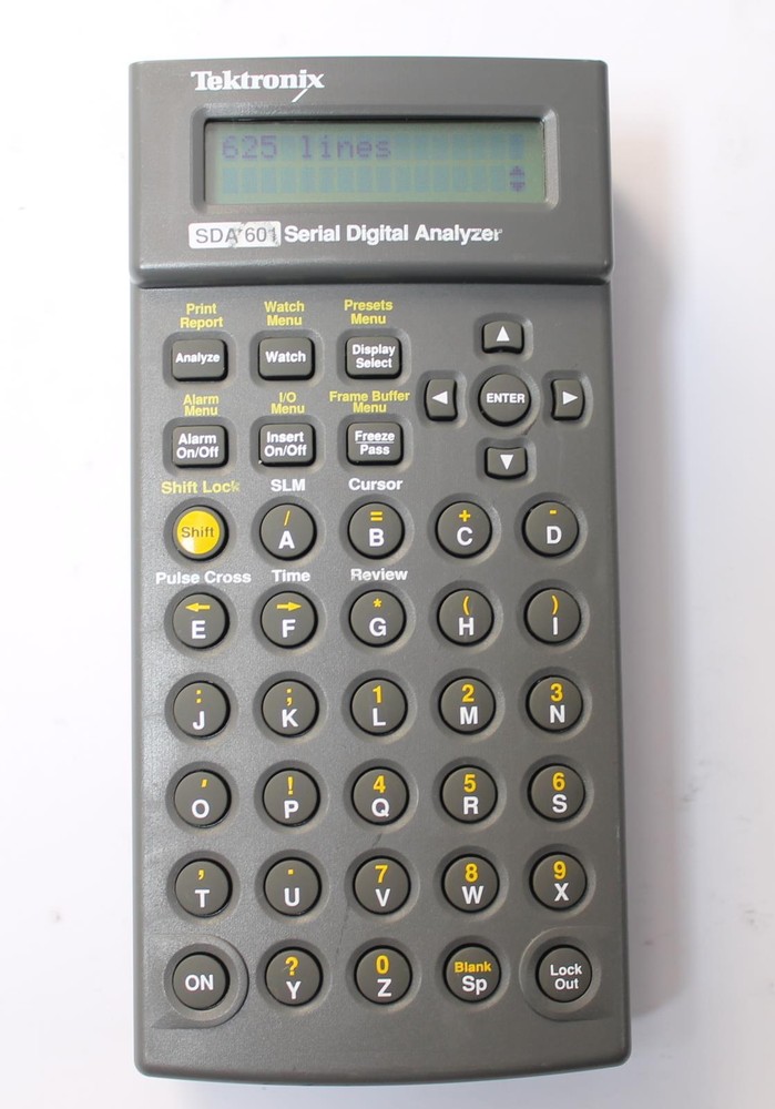 Tektronix SDA 601 & TSG 601 Serial Digital Analyzer Test Set