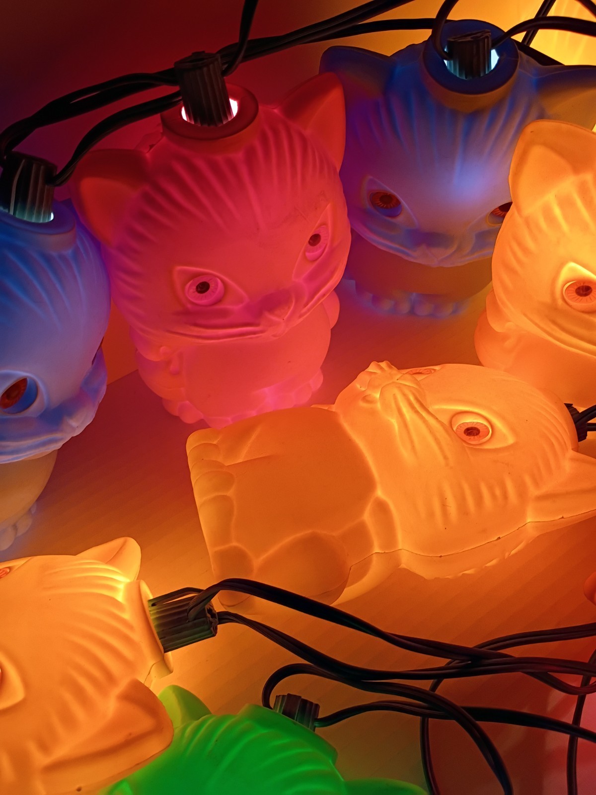 Vtg 60’s Pasta CAT Blow Mold 13pc String Lights RV Camper Patio Tiki Parti Lites