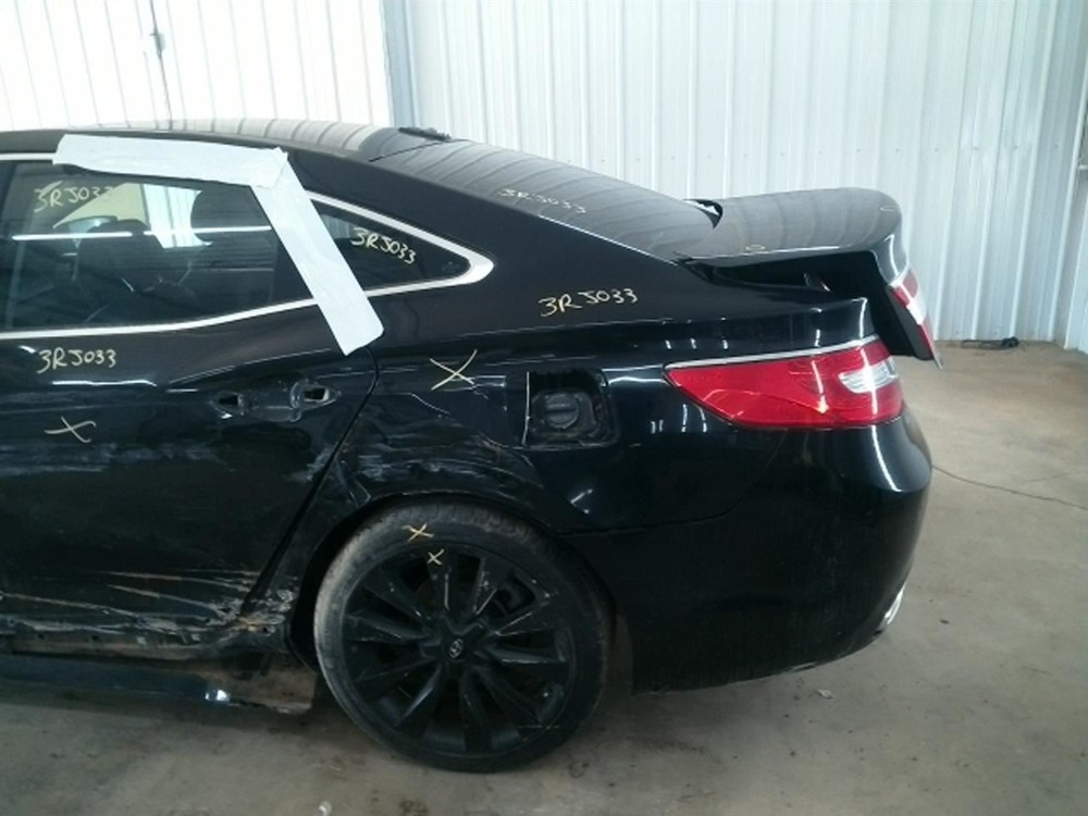 AZERA 2012 Keys/Latches/Locks 104908984