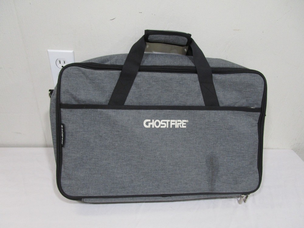 Nice Ghostfire Guitar Effects Pedalboard w/ Case ------------------------- Cool!
