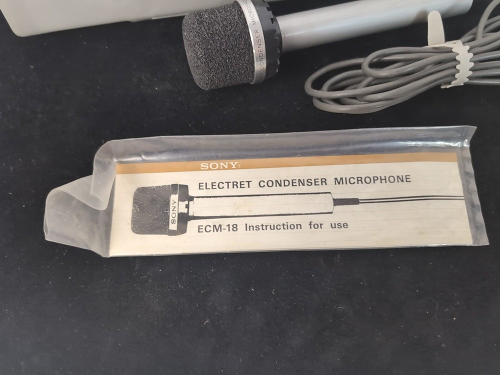 Sony Electret Condenser Microphone ECM-18 W/ Case & Instructions