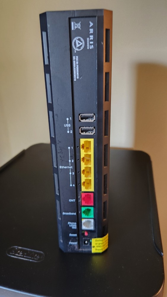 Used ATT BGW210 WPS good condition