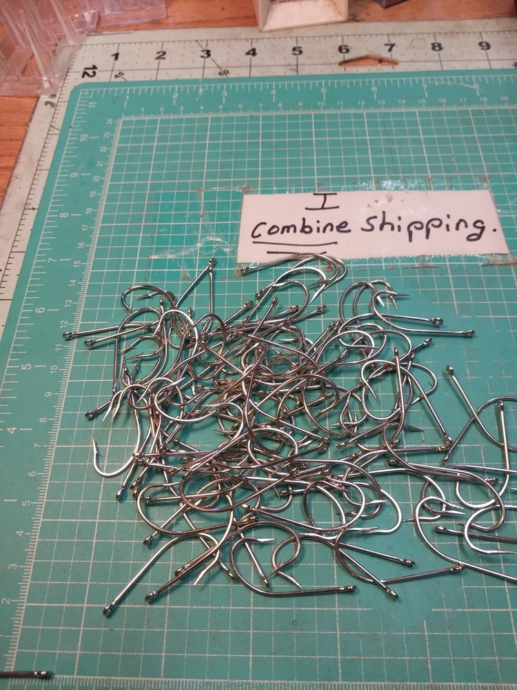 Vintage Nos Eagle Claw 3/0 Hooks Tuff Hooks 100 Hooks Total Nice