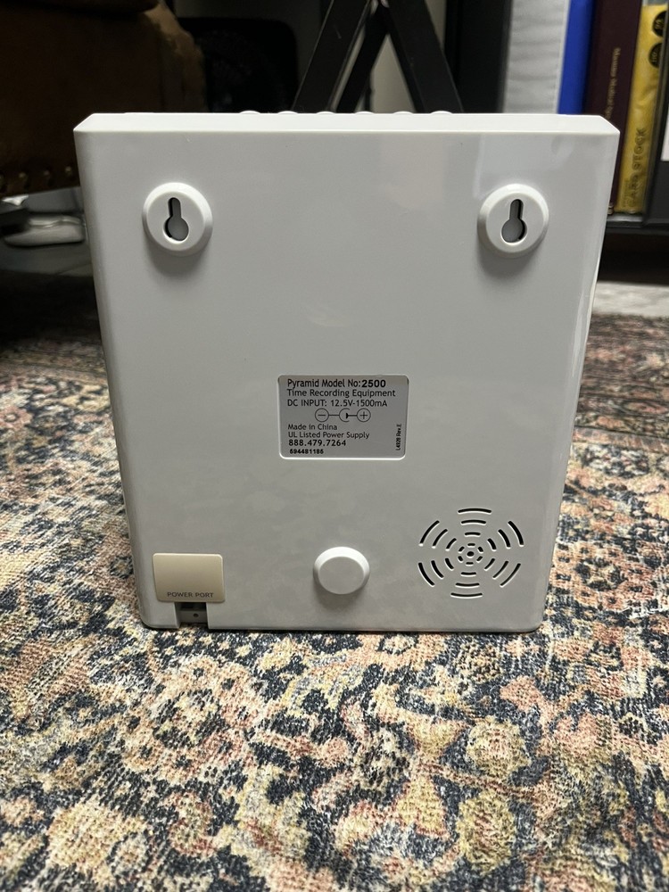 Pyramid 2500 Time Clock with time cards