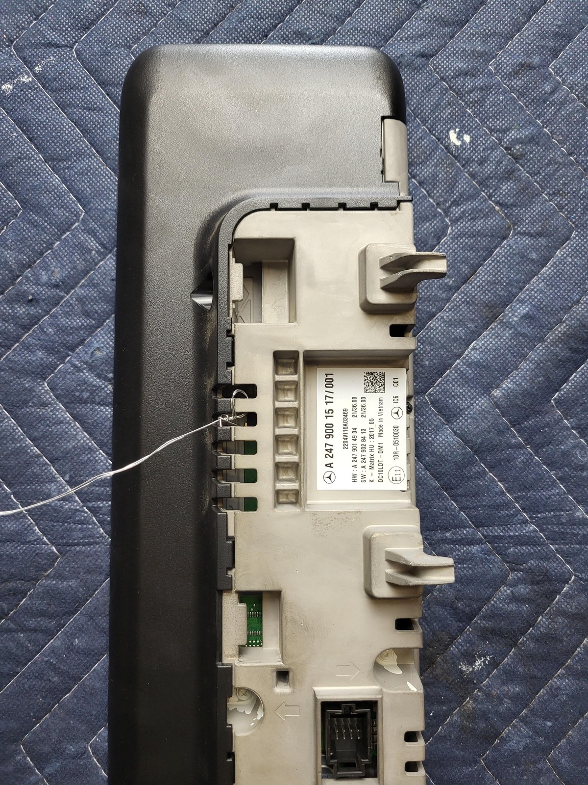 Used Oem Mercedes Info Display Screen 10.25" A2479001517 for 2022 GLB250 2.0 AWD