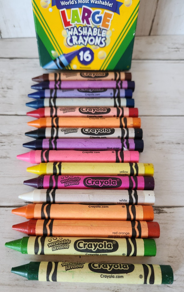 2011 Crayola Large Washable Crayons 16CT