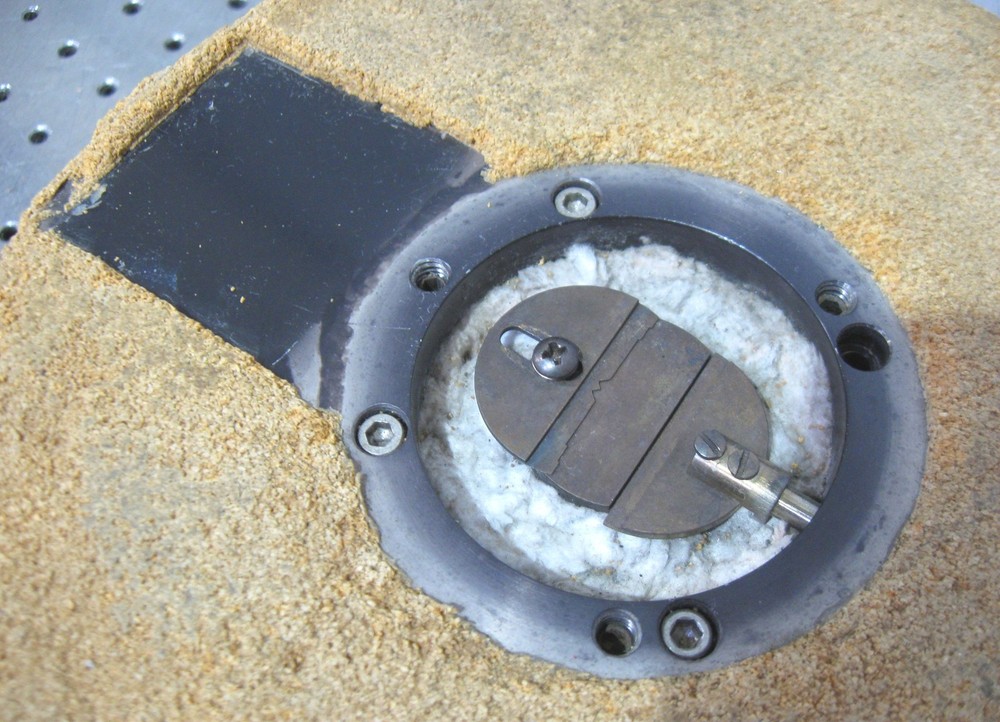 C201687 Heated Mechanical-Clamp Eutectic Die Attach Work Holder 300C w/ Control