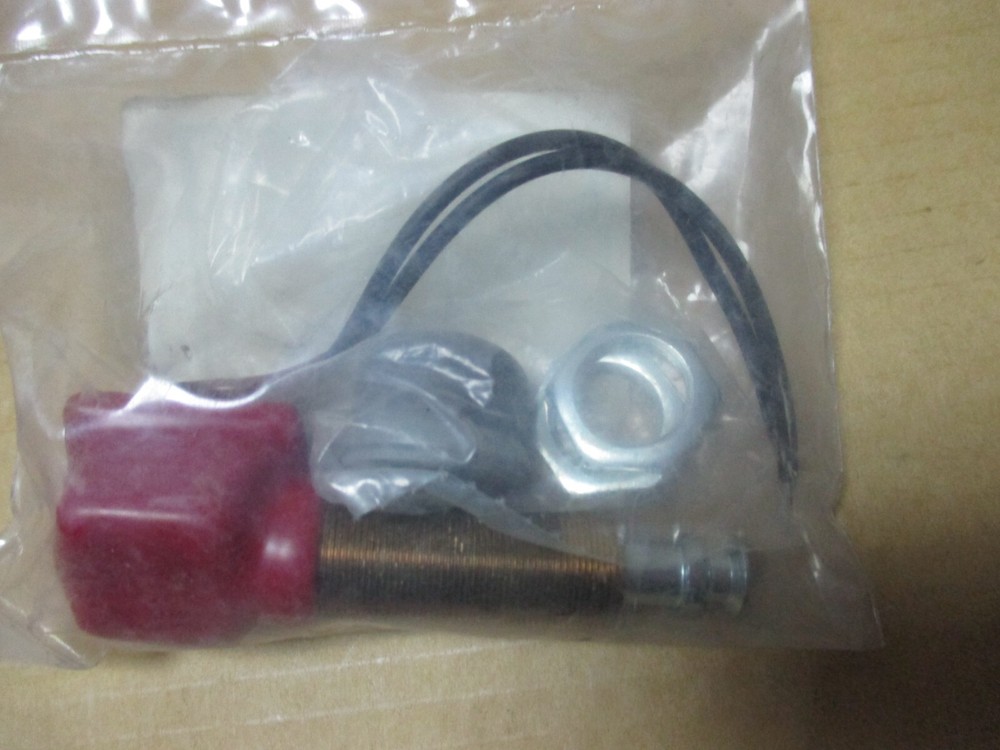 CH-90043-07 PUSH BUTTON MOMENTARY SWITCH FIRE TRUCKS NEW