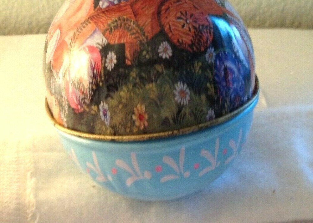 Easter Egg Candy Metal Tin – Lamb with Bunnies Delivering Easter
