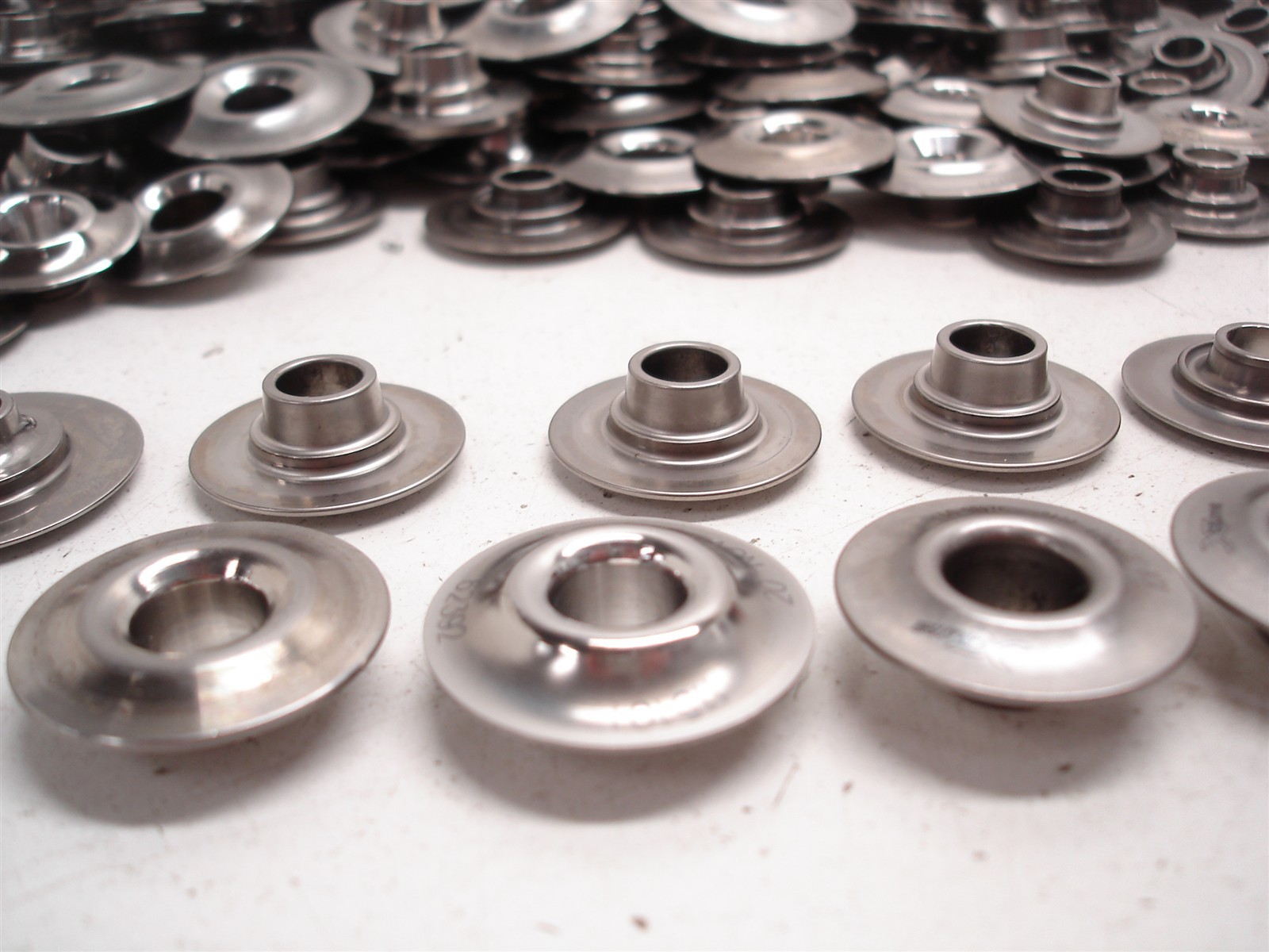 BULK 615 pcs NASCAR DEL WEST STEEL VALVE SPRING RETAINERS MINI TOPLOCK HENDRICK