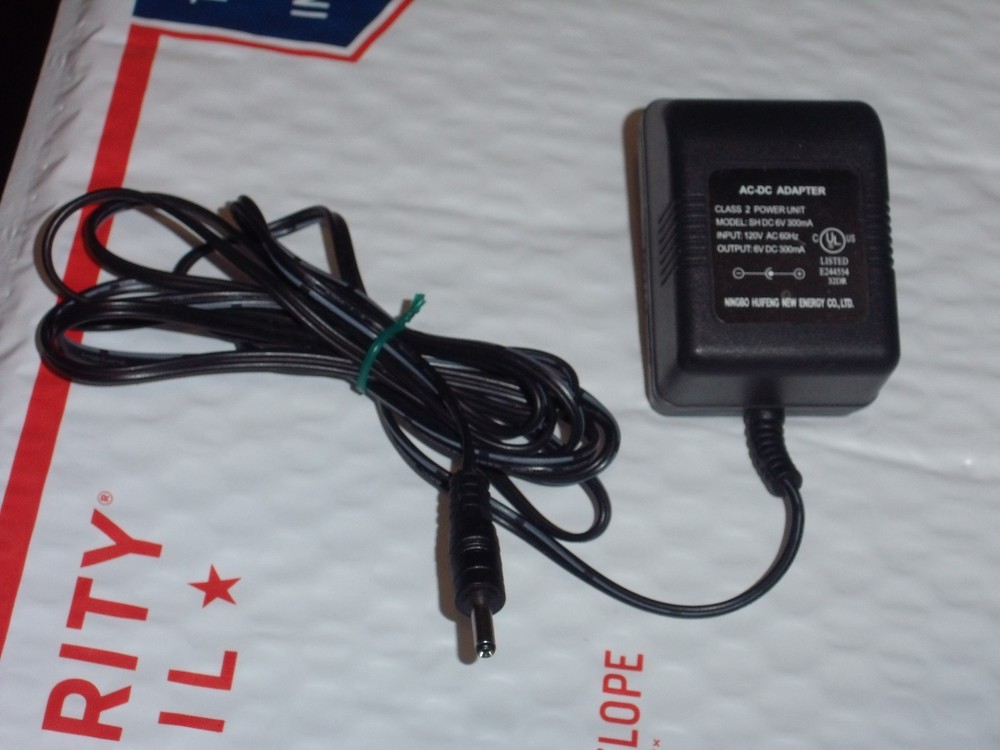 AC/DC ADAPTER CLASS 2  DC 6V 300mA  -60 Hz
