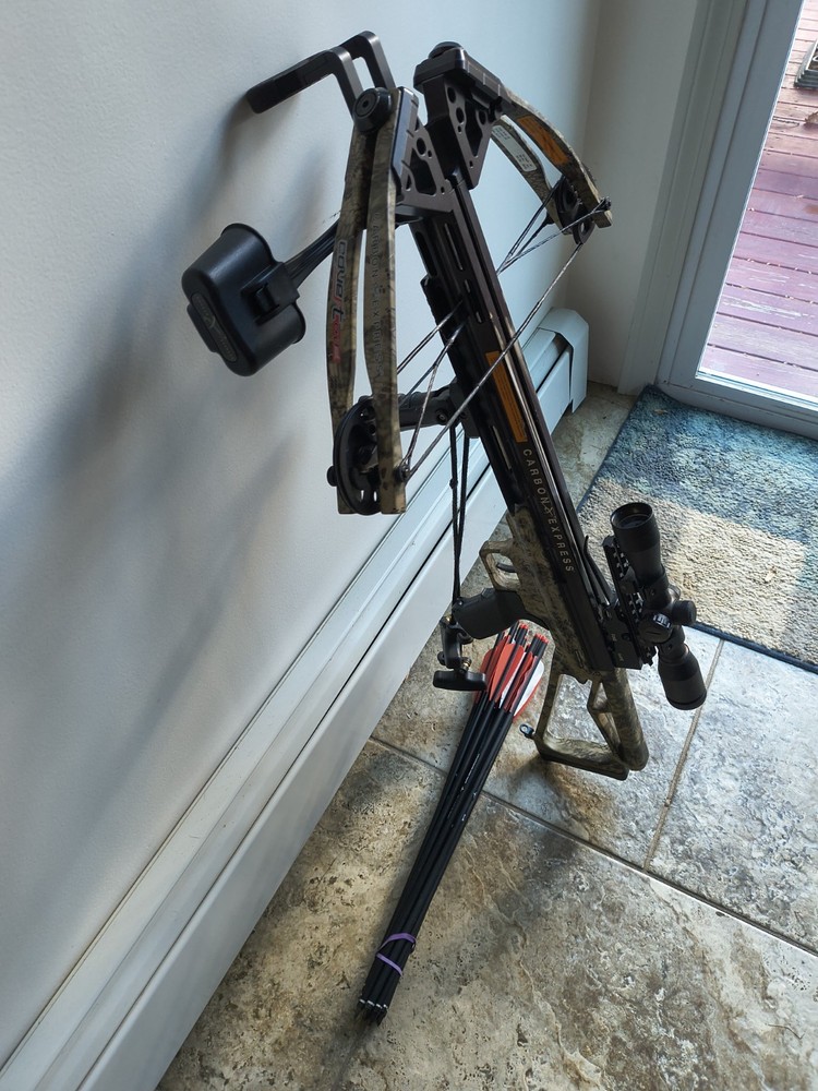 carbon Express  covert ch3sl crossbow