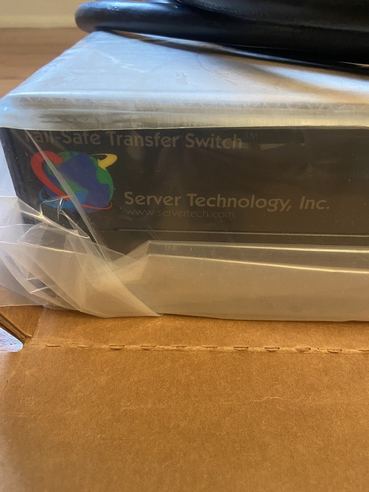 Server Technology Inc. CX-16HFF2C452 Fail Safe Transfer Switch