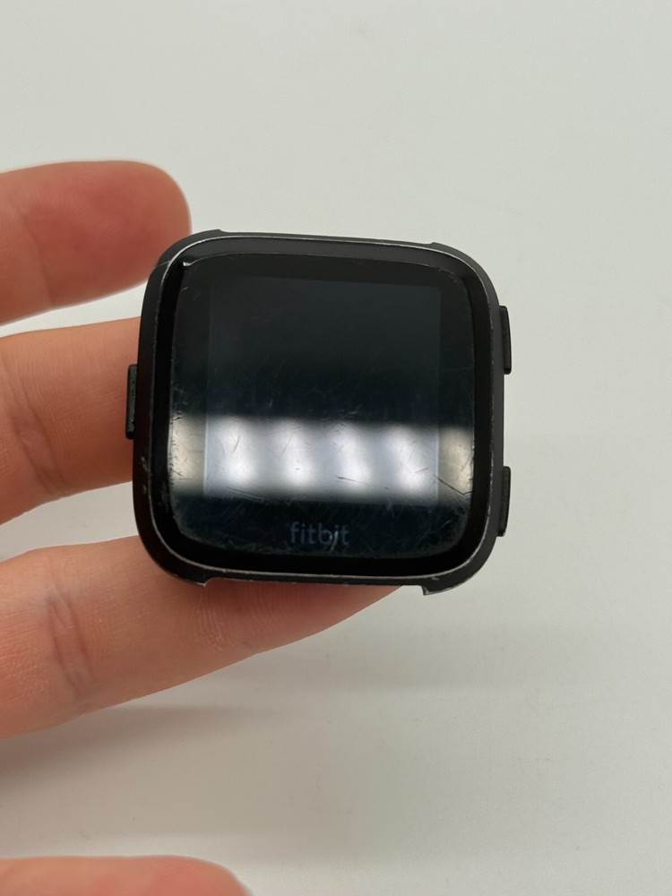 Fitbit Versa FB504 Smartwatch - Black - Large