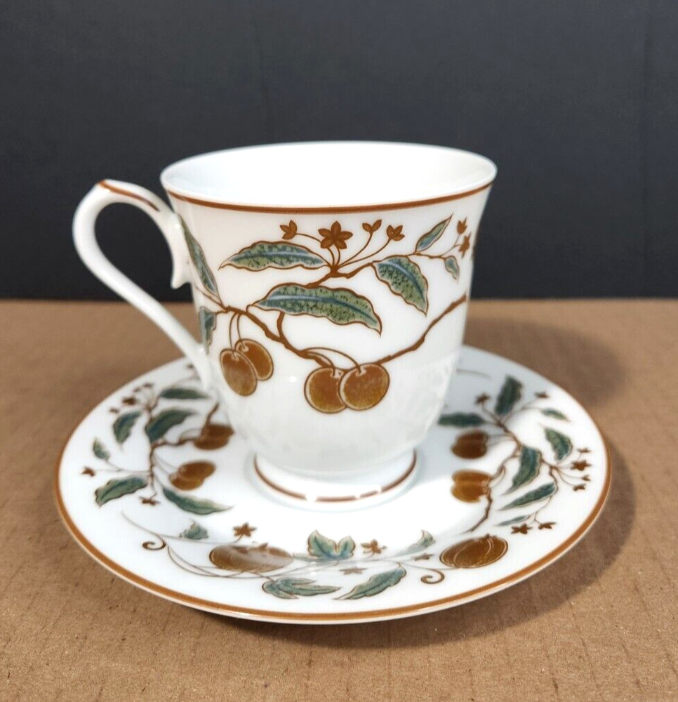 Fairfield by Noritake Footed Cup & Saucer Set