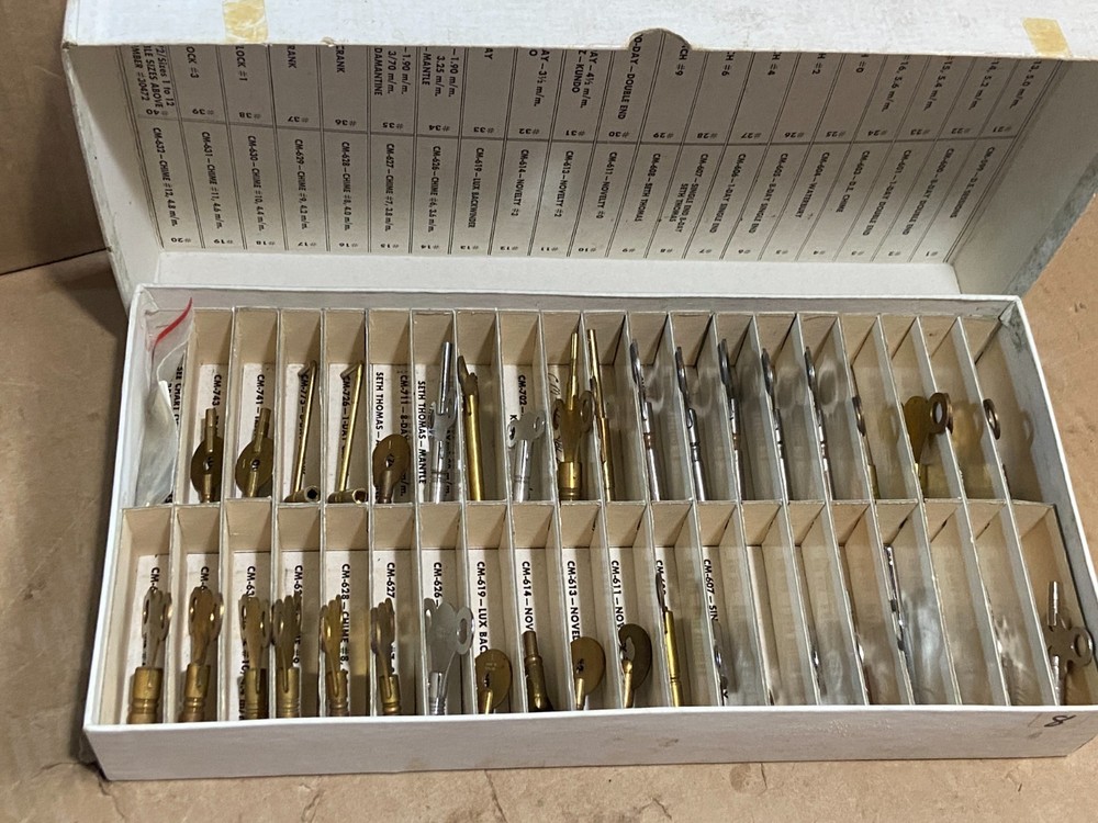 Vigor Clock Key System # CM-999 Clockmaker Store Display Box COMPLETE w/ 40 Keys