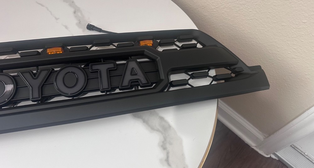 4Runner 2003 2004 2005 Matte Black Grill W/3LED and LED letters
