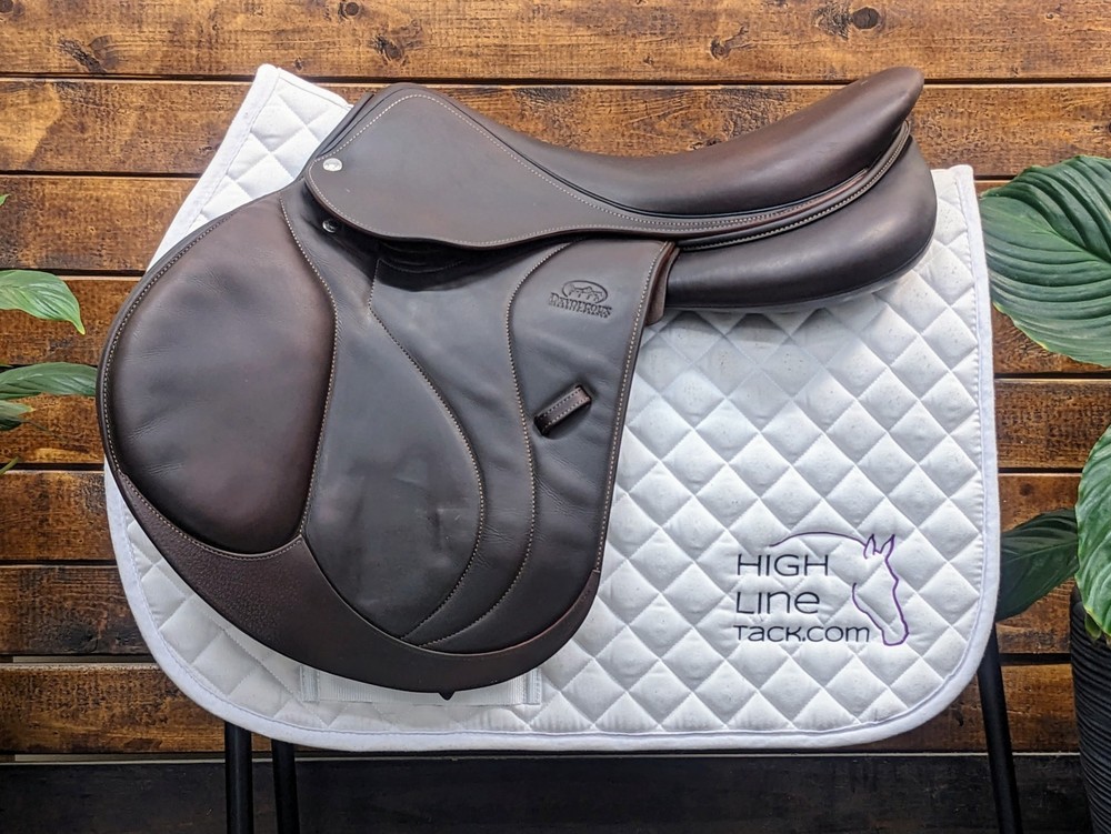 17.5" Devoucoux Biarritz S 2AA (2019) *Full Buffalo Leather*