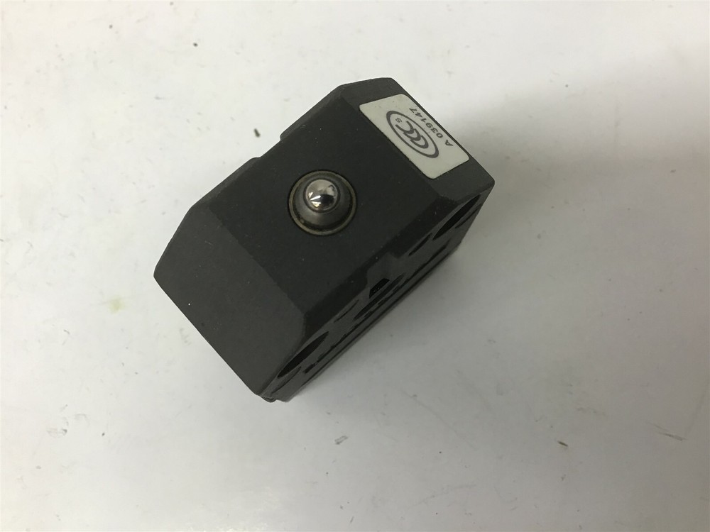 Balluff BNS 819-99-K-11 Limit Switch
