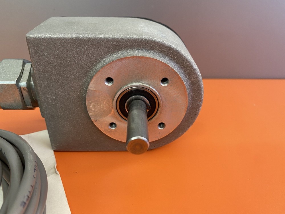 Red Lion Controls RPGC0031 Control Pulse Generator