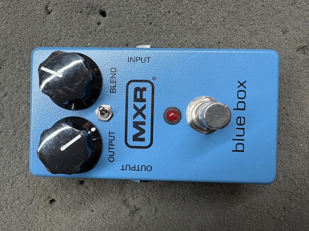 Modified MXR M103 Blue Box w/ boost and octave select
