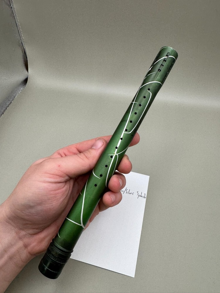 Dye UL Tip 16 inch-Green/Silver Splash