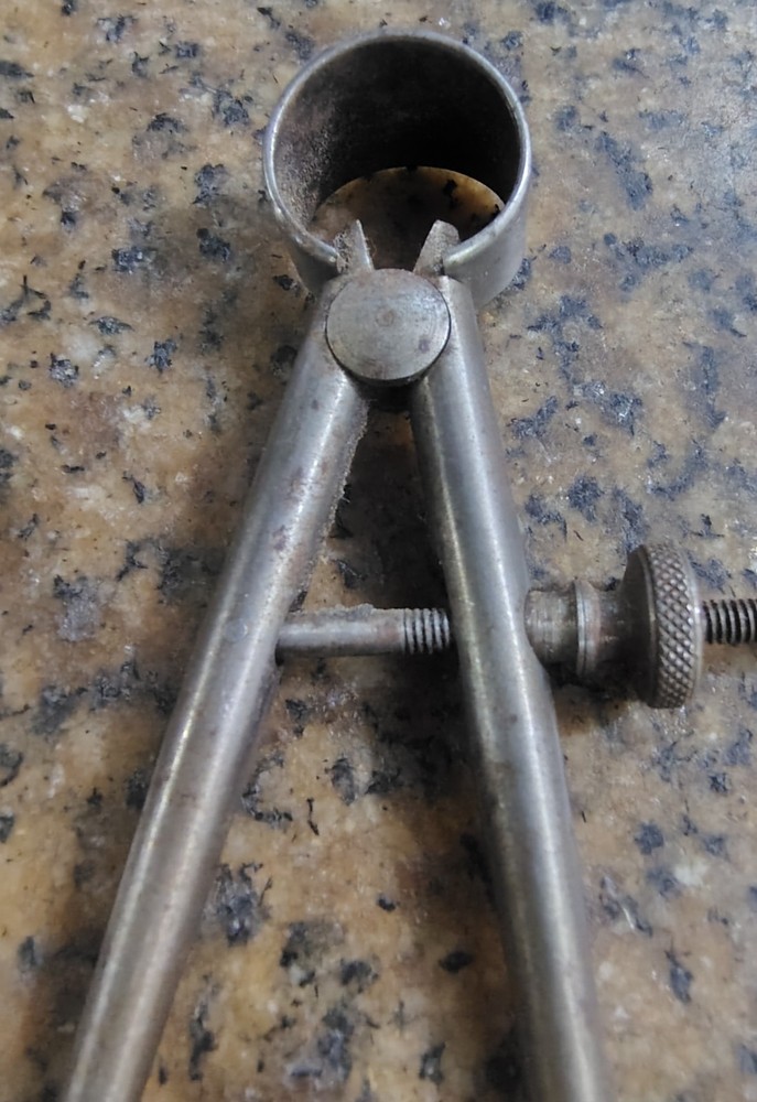 🗽 VINTAGE 4" ID CALIPER