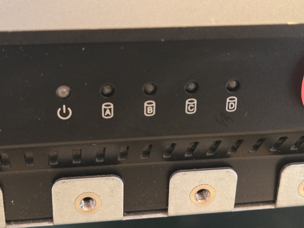 OWC Thunderbay IV 4 RAID Thunderbolt 2/USB-C with 12 GB storage error free