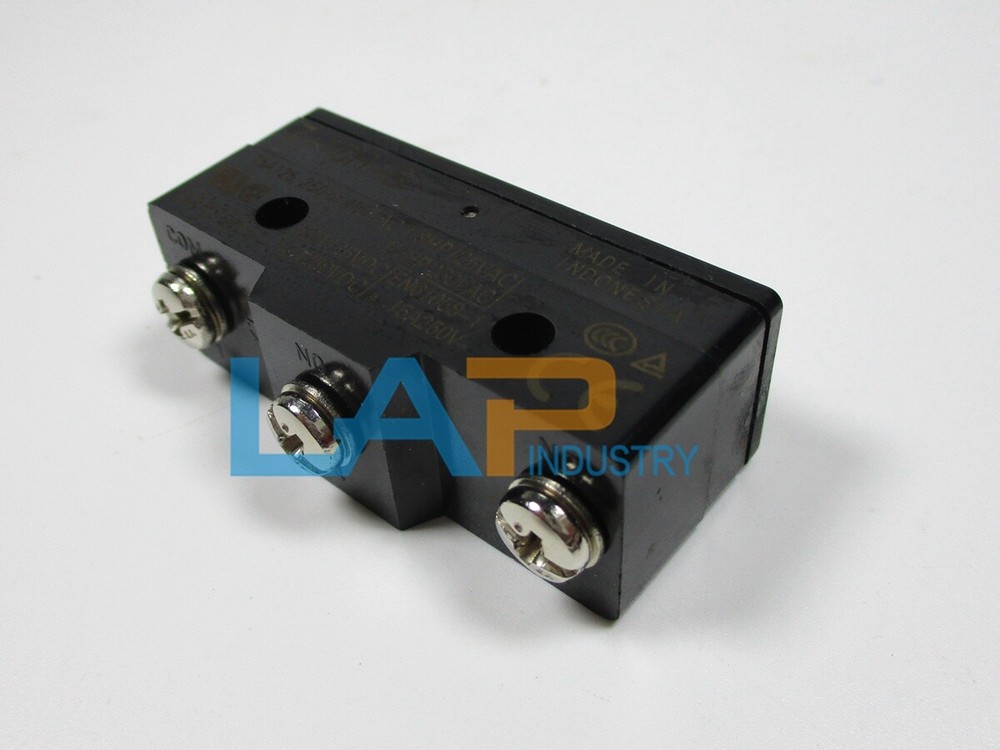 QTY:2 New For OM Basic Switch Z-15H-B Z15HB