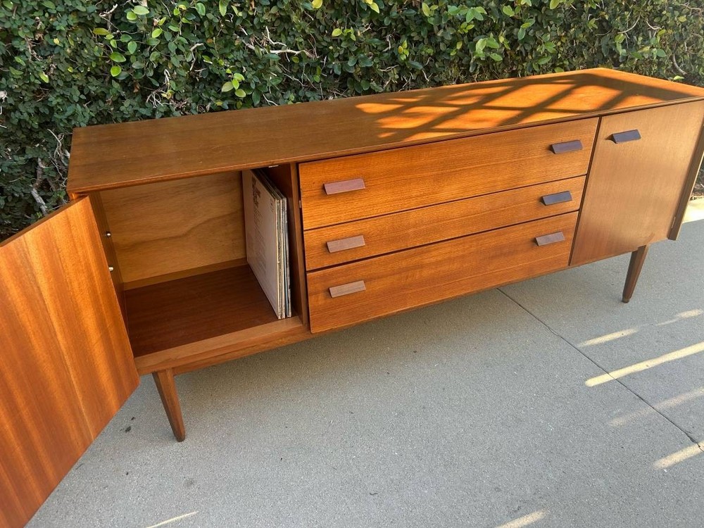 Mid Century Modern Credenza/Sideboard by G-Plan