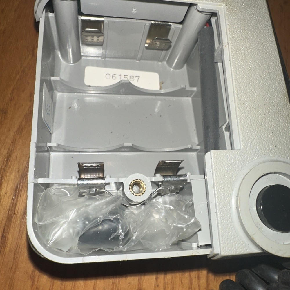 TIF 5500 Pump Style Automatic Halogen Leak Detector & Case