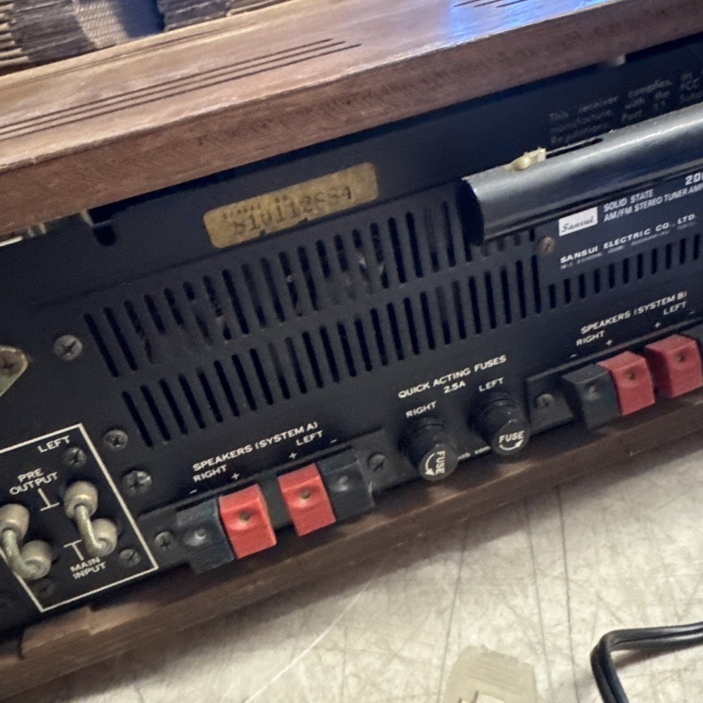 Sansui 2000X Solid State Stereo Receiver Tuner Amplifier w/ Wood Case / Tested