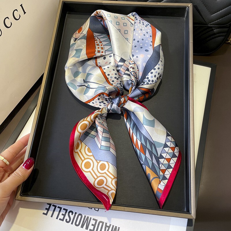 100% Mulberry Silk 27" Square Scarf Women Fashion Blue Neckerchief Wrap Bandana