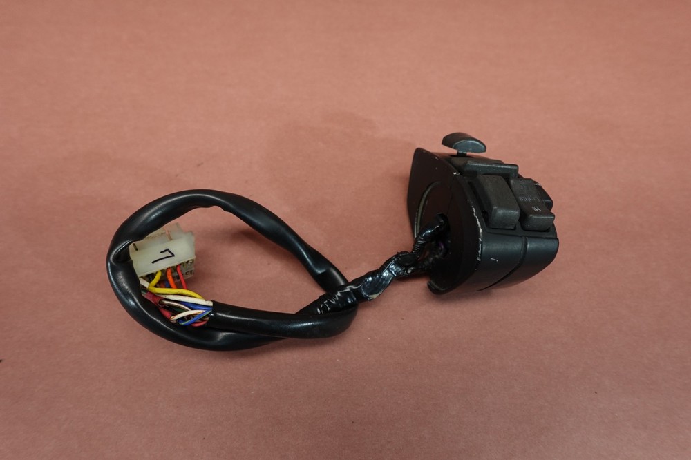 1987-1995 Harley Davidson Electra Glide FLHTC LEFT HEADLIGHT CONTROL SWITCH