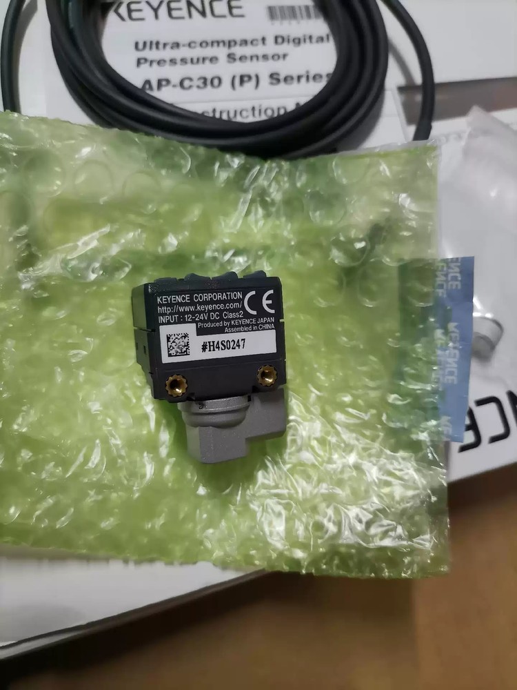 1pcs KEYENCE AP-C30 NEW Digit Pressure Sensor