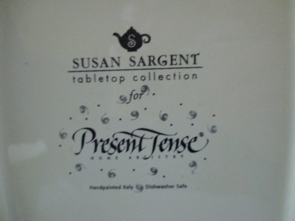 PRESENT TENSE LINEN DOT LIME SQUARE TRAY 12" -1305D