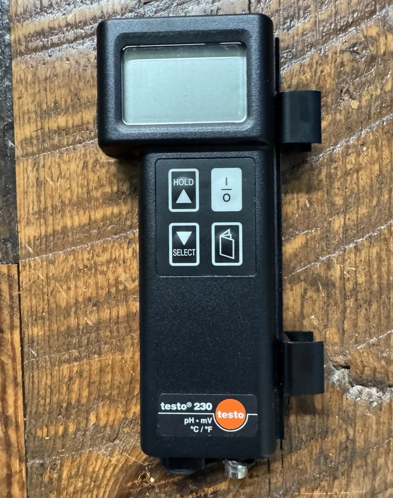 TESTO 230 pH Water Analysis Temperature Measuring Instrument Probe Selection Kit