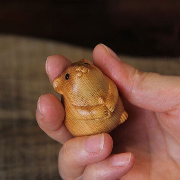 Cliff cypress Wood Carved Figurine Home Desktop Decoration Statue Animal Rat Toy