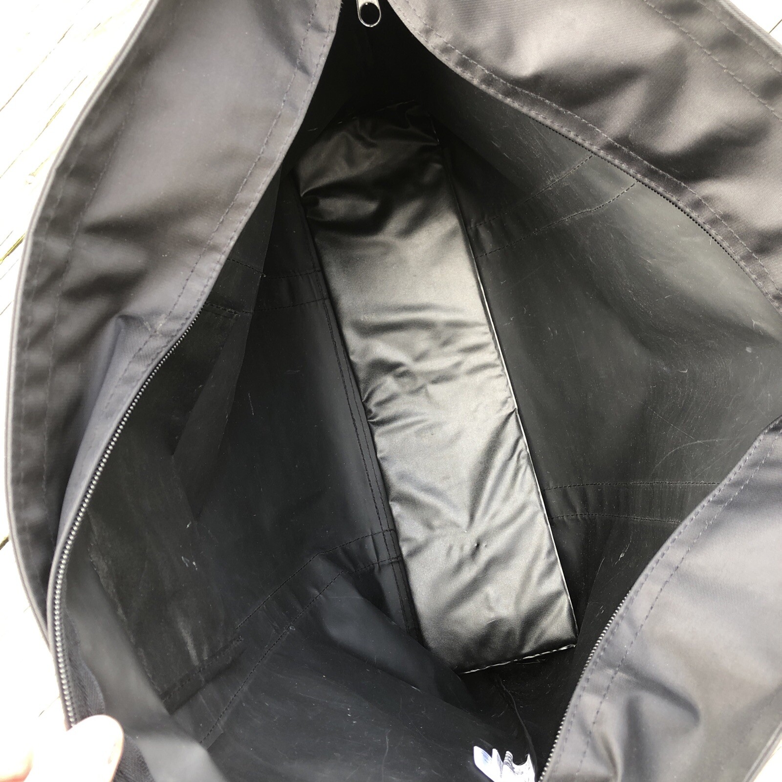 Disney World Resort Mickey Mouse Zippered Vacation Tote Shoulder Bag