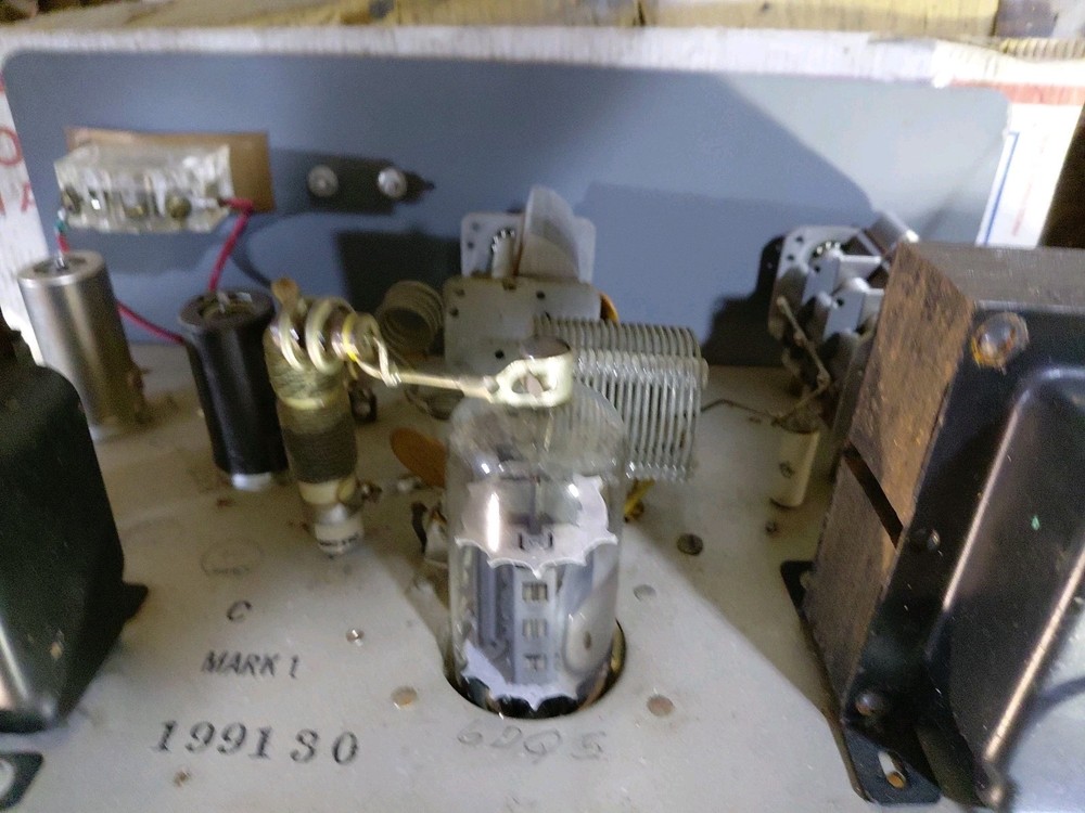 Hallicrafters HT-40 Transmitter Power Up ONLY No Testing Was Done