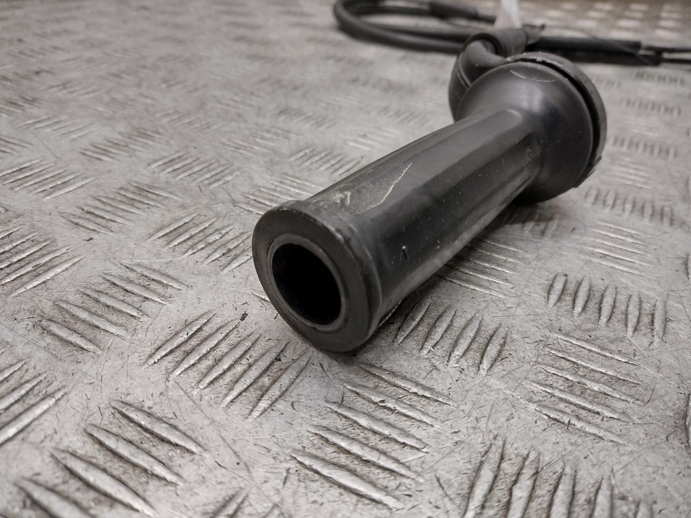 2007 TRIUMPH TIGER 1050 Throttle Cables