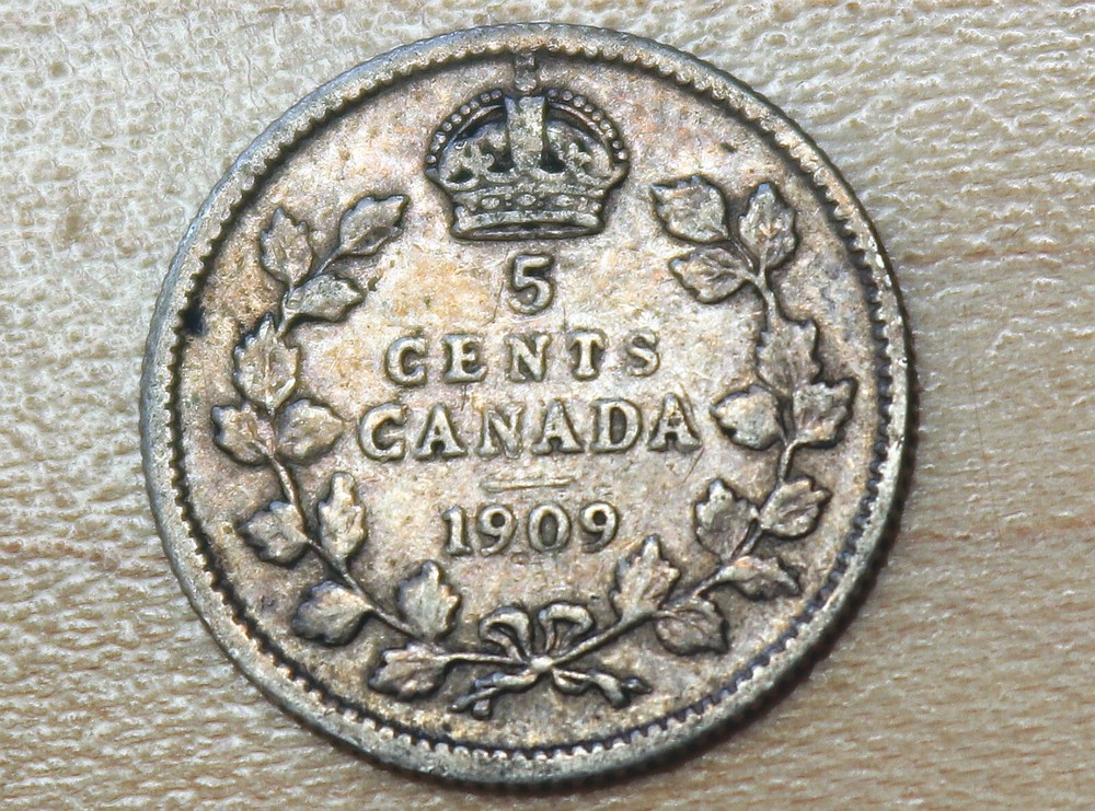 1912 Canada 5 Cents Silver