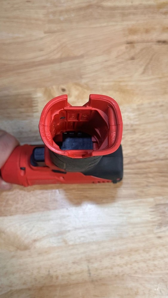 Snap-on CTPP861 14.4v Micro lithium Brushless Cordless Polish/prep Tool