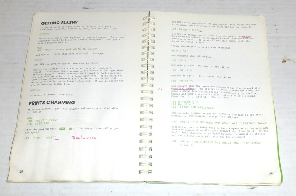 Vintage The Applesoft Tutorial by Apple Computer Spiral Bound Book PLEASE READ